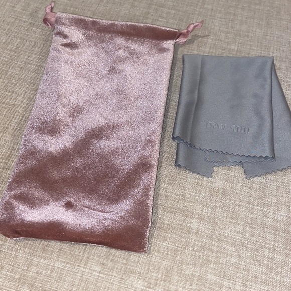 Miu Miu 👓sunglass pouch double sided cushion velvet pink lavender rose case new - Picture 4 of 6